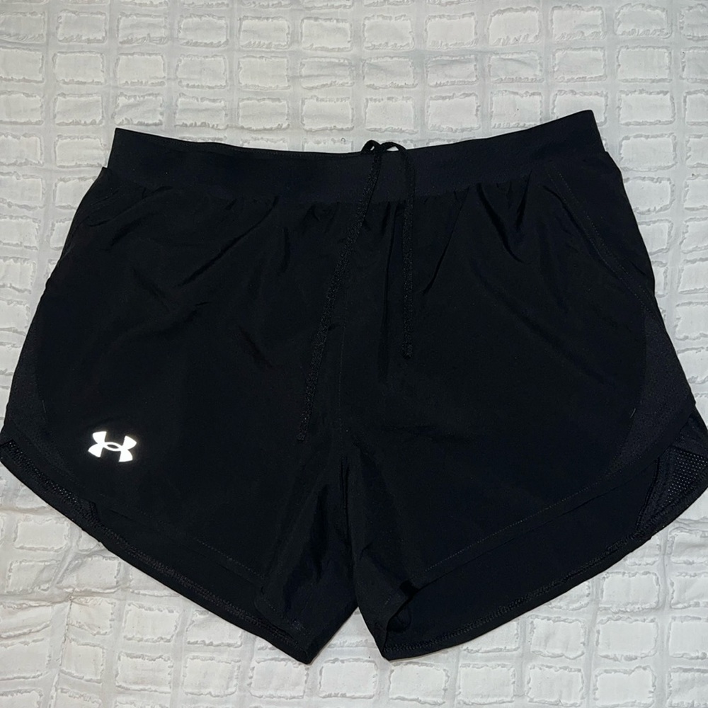 Under Armour Fitness Shorts sz Medium